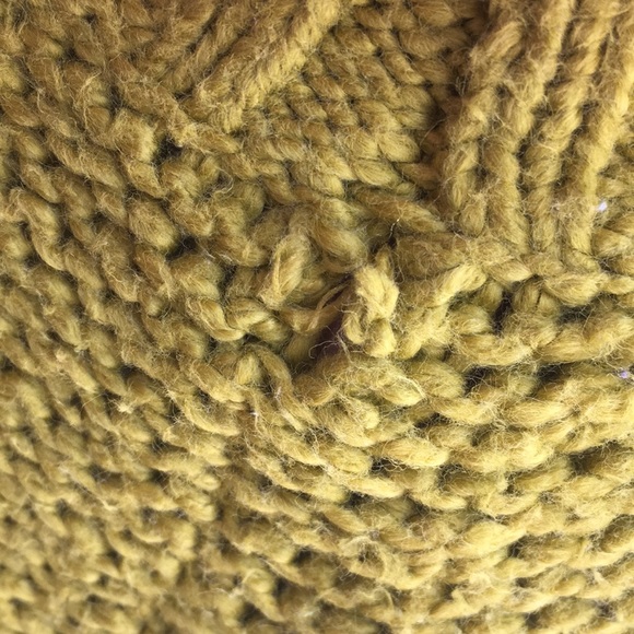 Aerie sweater size medium - Picture 6 of 7